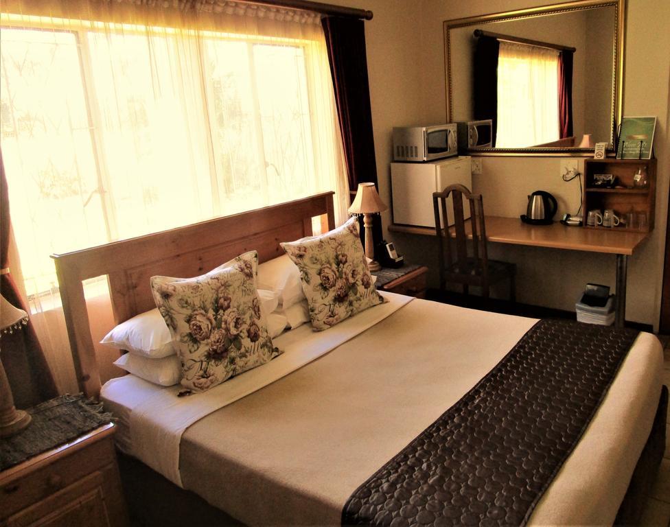 Aber Jetz Guesthouse Понгола Екстериор снимка